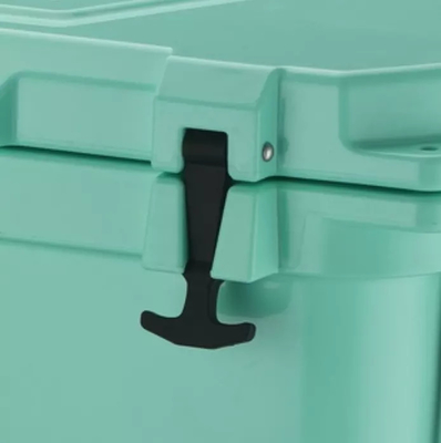 التخييم في الهواء الطلق LLDPE Rotomolded Cooler Box Food Container لصيد الأسماك والمأكولات البحرية النقل