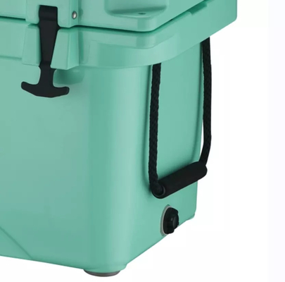 التخييم في الهواء الطلق LLDPE Rotomolded Cooler Box Food Container لصيد الأسماك والمأكولات البحرية النقل