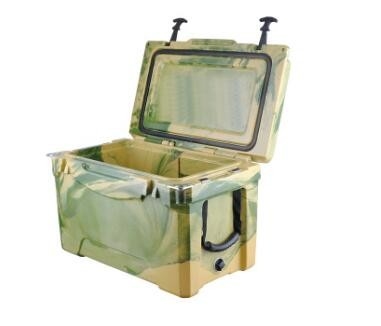 منتجات مخصصة Rotomoulded الصيد البلاستيك معزول الجليد مربع 50L